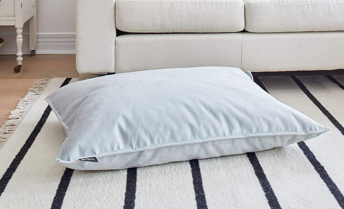 VELVET DOG BED PILLOW